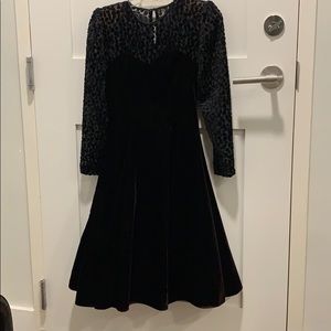 Elegant Black Velvet Evening Dress Size 2 Petite